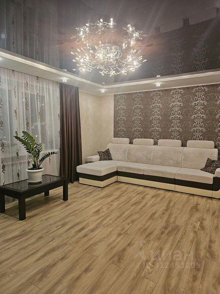 квартира г Екатеринбург р-н Орджоникидзевский ул Красных командиров 21 фото 2