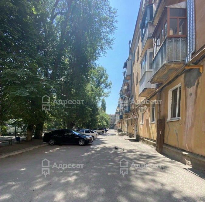 квартира г Волгоград р-н Кировский ул им. генерала Шумилова 12 фото 13