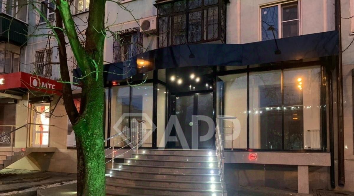 торговое помещение г Краснодар р-н Центральный ул Ставропольская 226 фото 1