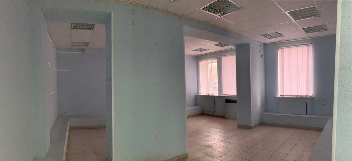 торговое помещение г Великий Новгород Софийская сторона ул М. Джалиля-Духовская фото 4