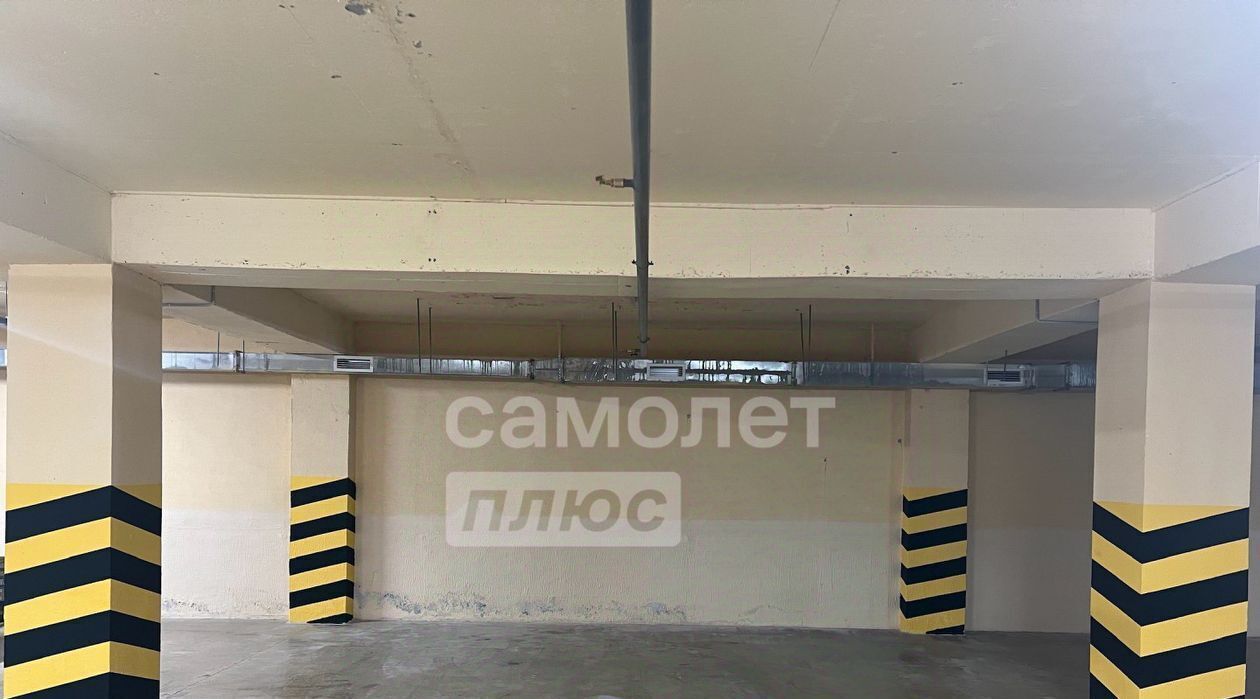 гараж г Геленджик ул Мира 40 Центр фото 1