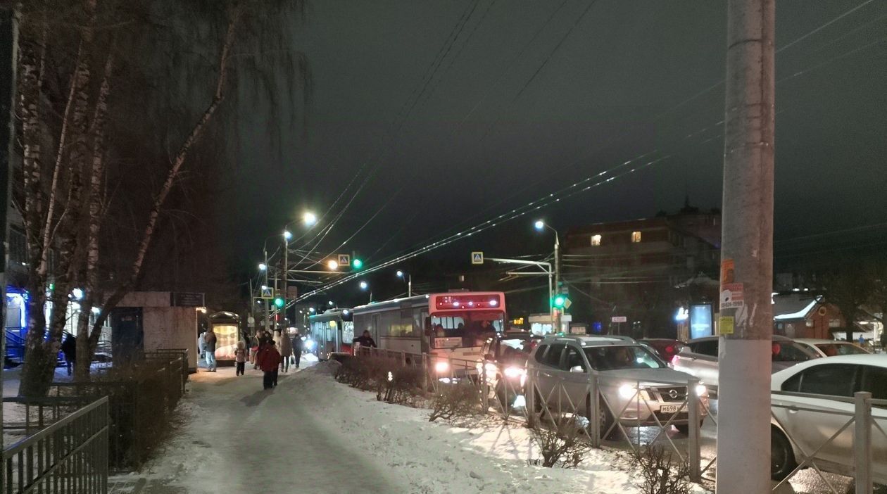 торговое помещение г Владимир р-н Октябрьский ул Горького 86 фото 4