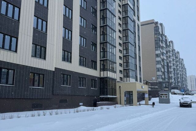 р-н Ленинский городской округ Чебоксары, проспект Айги, 18 фото