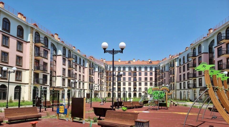 квартира г Евпатория ул им.60-летия ВЛКСМ 31к/5 фото 1