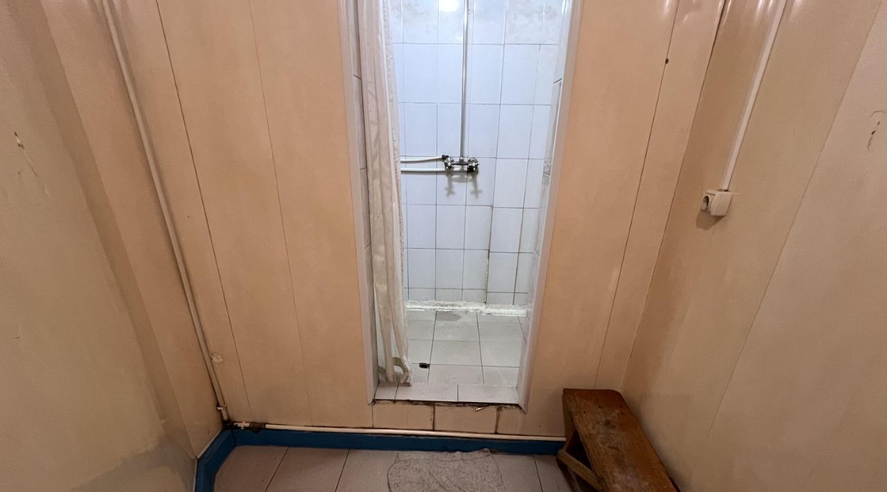 комната г Екатеринбург Уралмаш ул Старых Большевиков 18 фото 15
