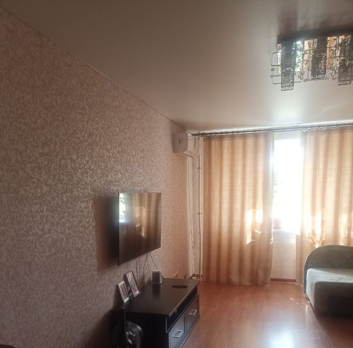 квартира г Саратов р-н Кировский ул им Разина С.Т. 54 фото 1