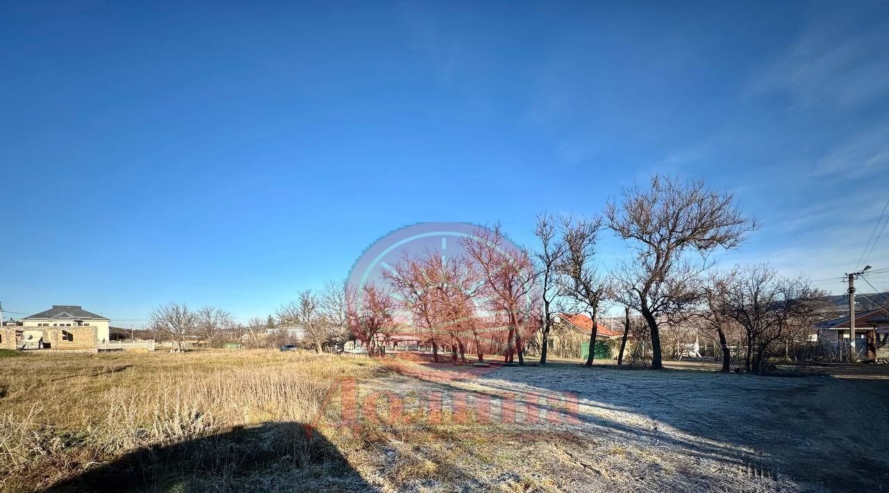 земля р-н Симферопольский с Доброе фото 1