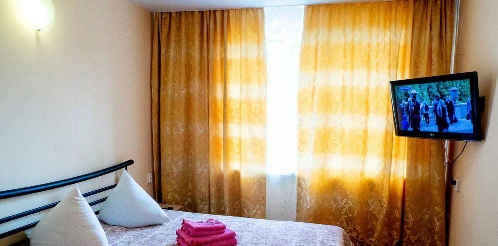 комната г Красноярск р-н Ленинский ул 26 Бакинских Комиссаров 21 фото 1