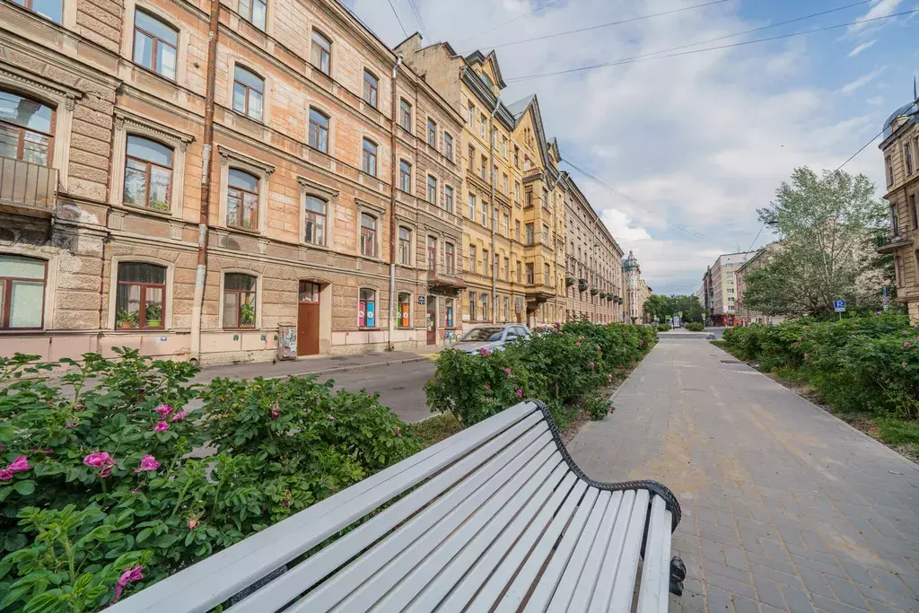 квартира г Санкт-Петербург метро Василеостровская ул 14-я линия 75 Ленинградская область фото 19