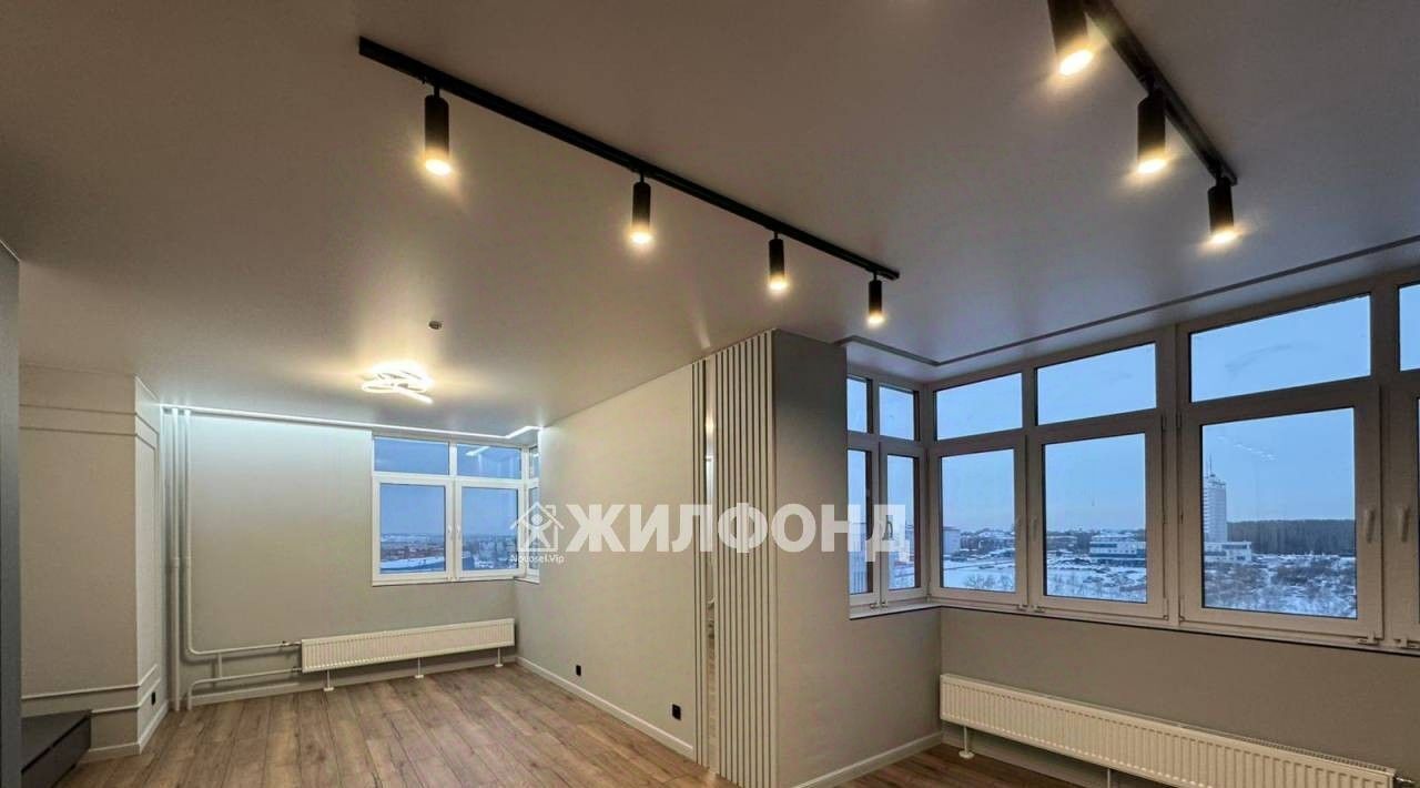 квартира г Кемерово р-н Центральный пр-кт Октябрьский 30б фото 4