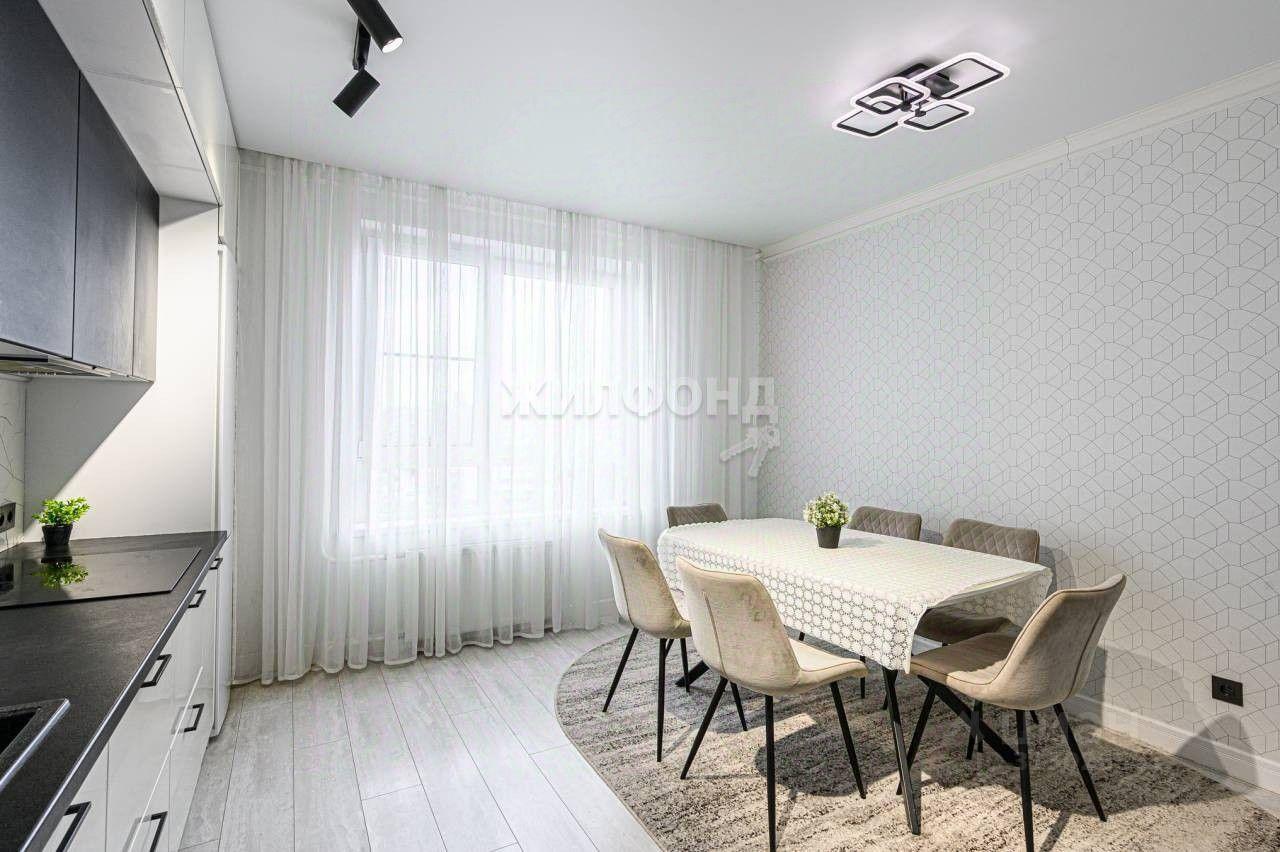 квартира г Новосибирск р-н Дзержинский ул Кошурникова 630089 23 фото 2