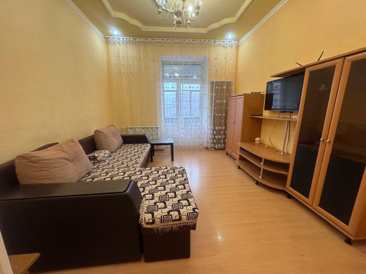 квартира г Орск р-н Октябрьский ул Новосибирская 32 фото 2