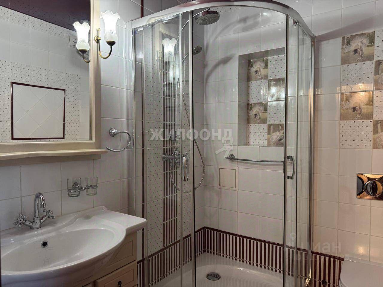квартира г Новосибирск р-н Центральный ул Орджоникидзе 30 фото 12