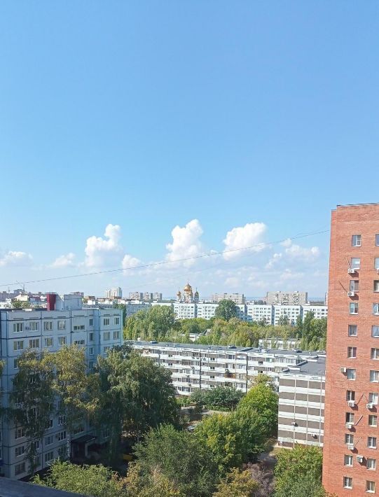 квартира г Тольятти р-н Автозаводский б-р Орджоникидзе 11 5-й кв-л фото 1