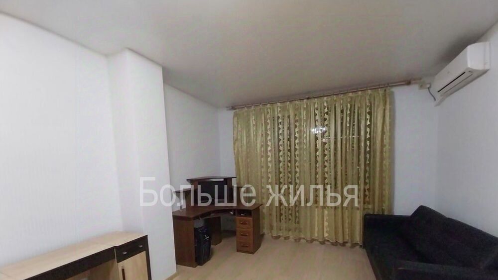 квартира г Волгоград р-н Дзержинский ул 8-й Воздушной Армии 6б фото 4