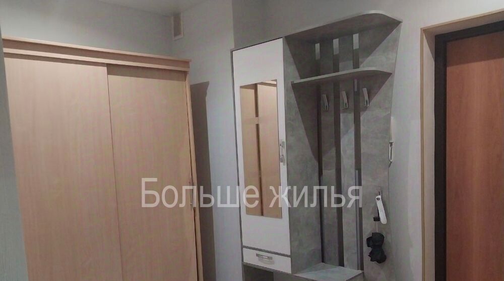 квартира г Волгоград р-н Дзержинский ул 8-й Воздушной Армии 6б фото 7