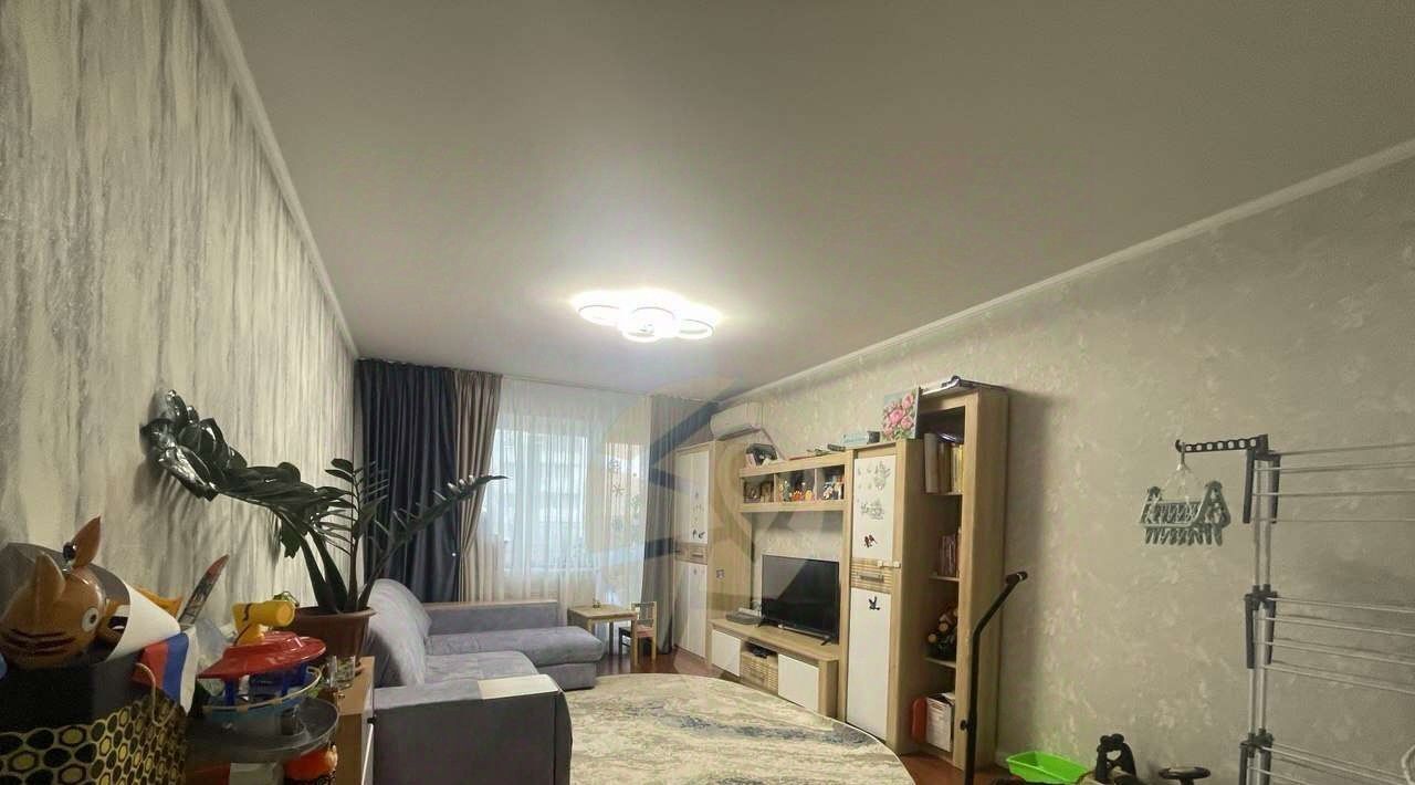 квартира г Старый Оскол Северный микрорайон 15 фото 7