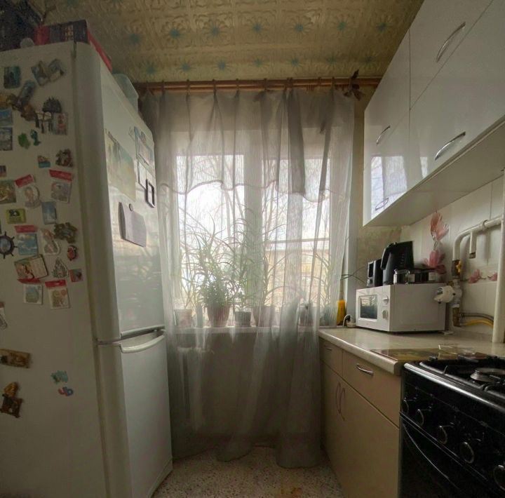 квартира г Волгоград р-н Дзержинский мкр Жилгородок ул им. Гейне 13 фото 14