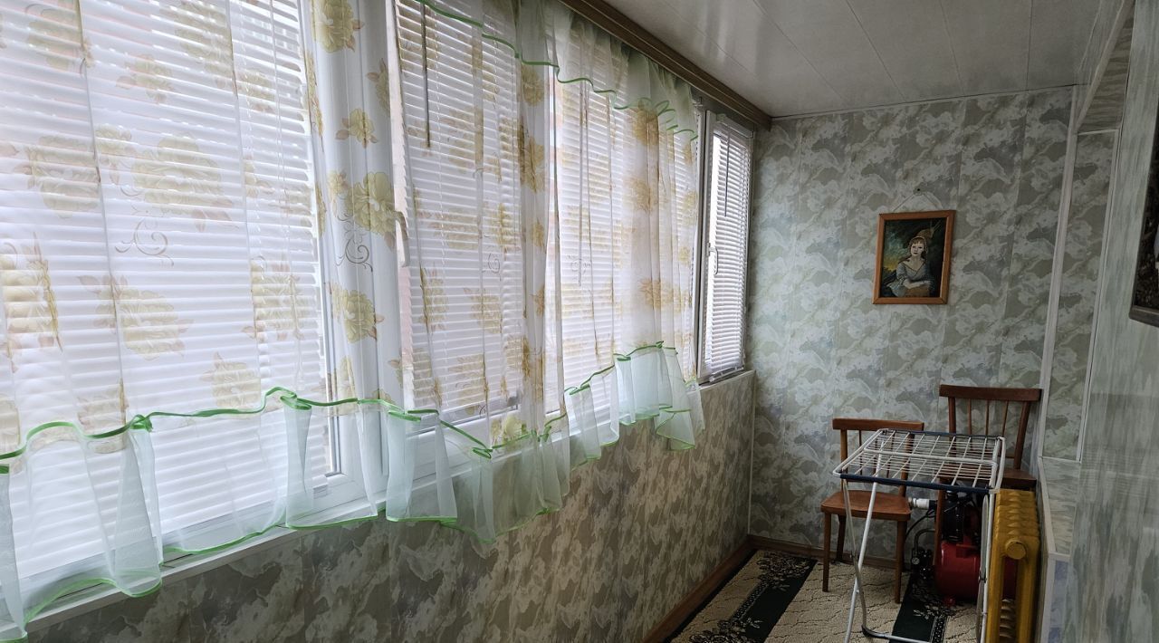 квартира г Саратов р-н Кировский ул им Батавина П.Ф. 12 фото 14