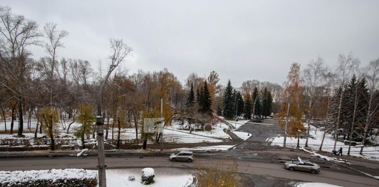 квартира г Новокузнецк р-н Центральный ул Кутузова 14 фото 13