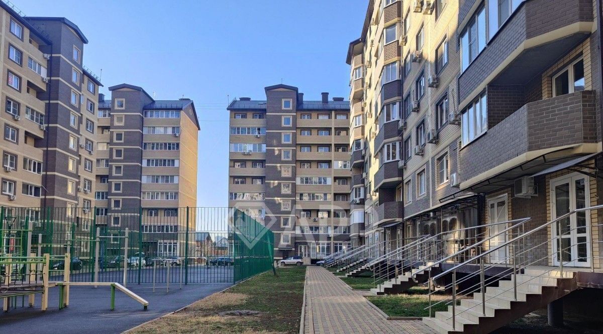 торговое помещение г Краснодар р-н Прикубанский ул им. лётчика Позднякова 2к/4 фото 6