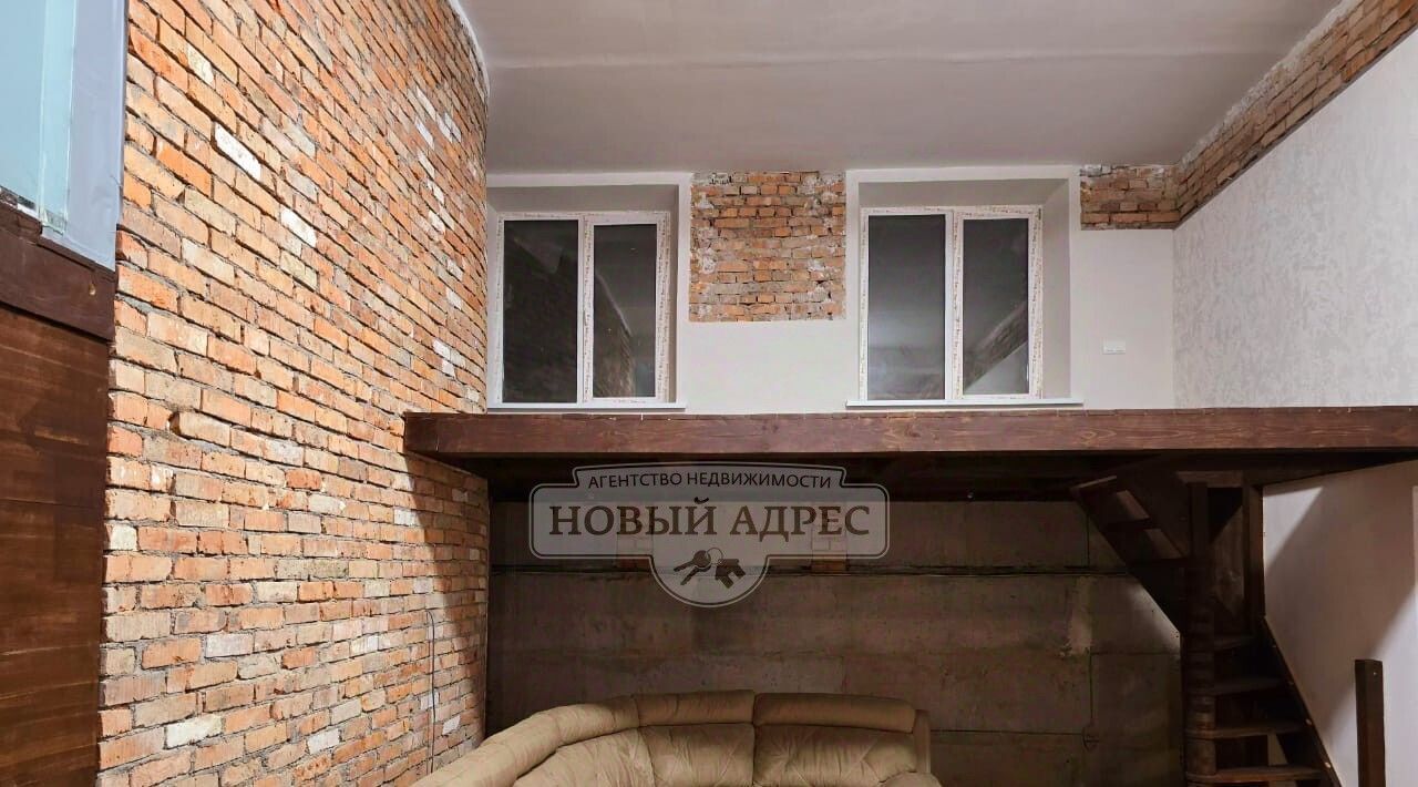 квартира г Владивосток р-н Советский ул Яблоневая 28 фото 1