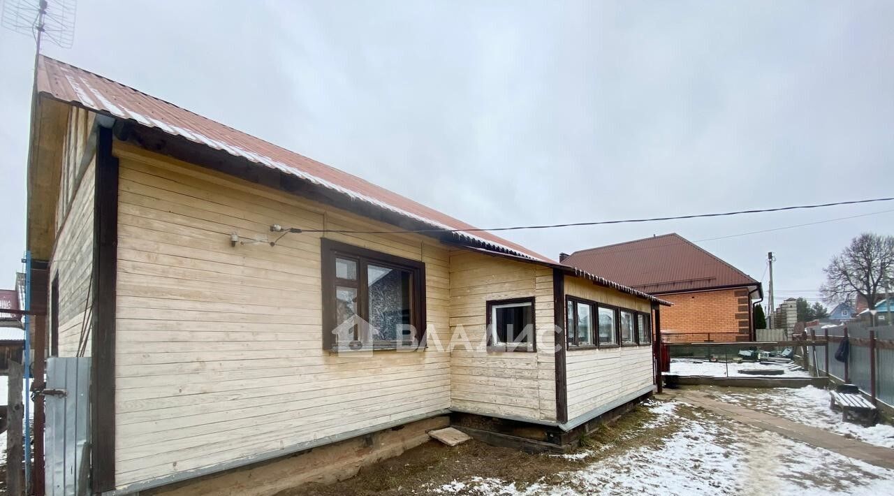 дом р-н Дзержинский г Кондрово ул Островского фото 21