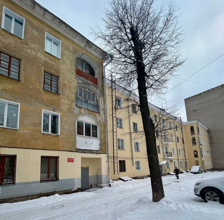 квартира г Киров р-н Октябрьский ул Карла Либкнехта 68 фото 1