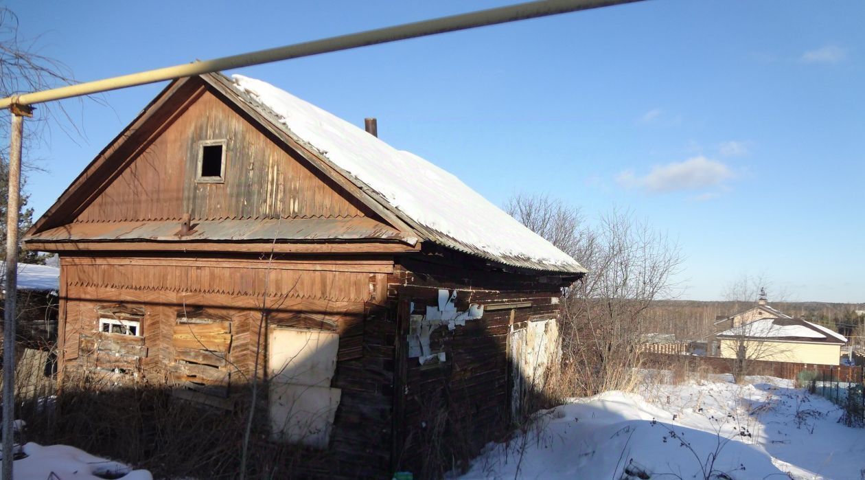 дом г Дегтярск ул Серова 24а фото 1