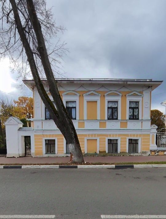 квартира г Ярославль р-н Кировский наб Волжская 21 фото 1