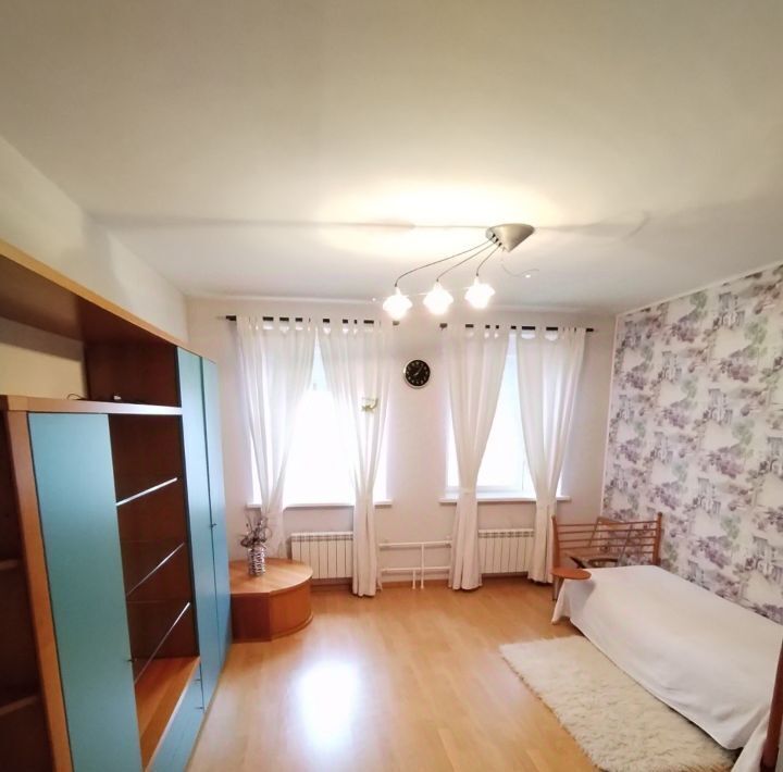 квартира г Волгоград р-н Дзержинский ул Ангарская 69/1 фото 4