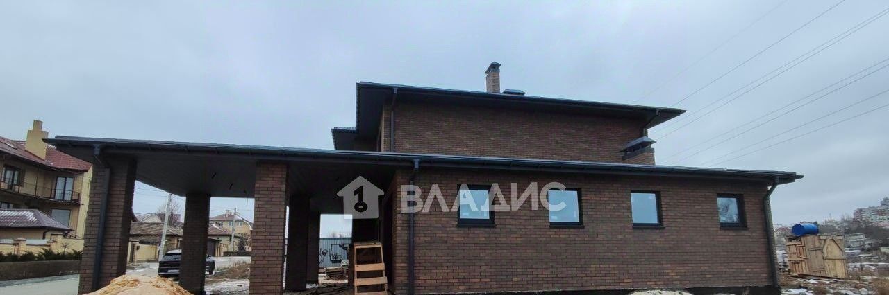 дом г Волгоград р-н Дзержинский ул Думская фото 2