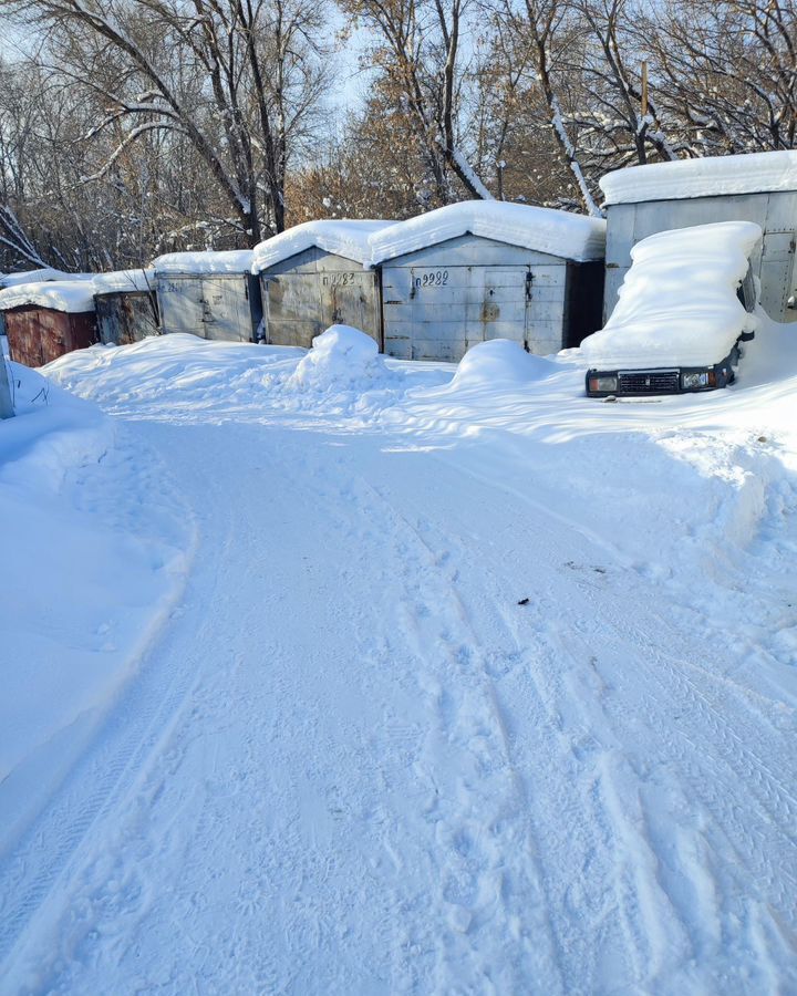 гараж г Барнаул р-н Октябрьский ул 40 лет Октября 1а фото 4