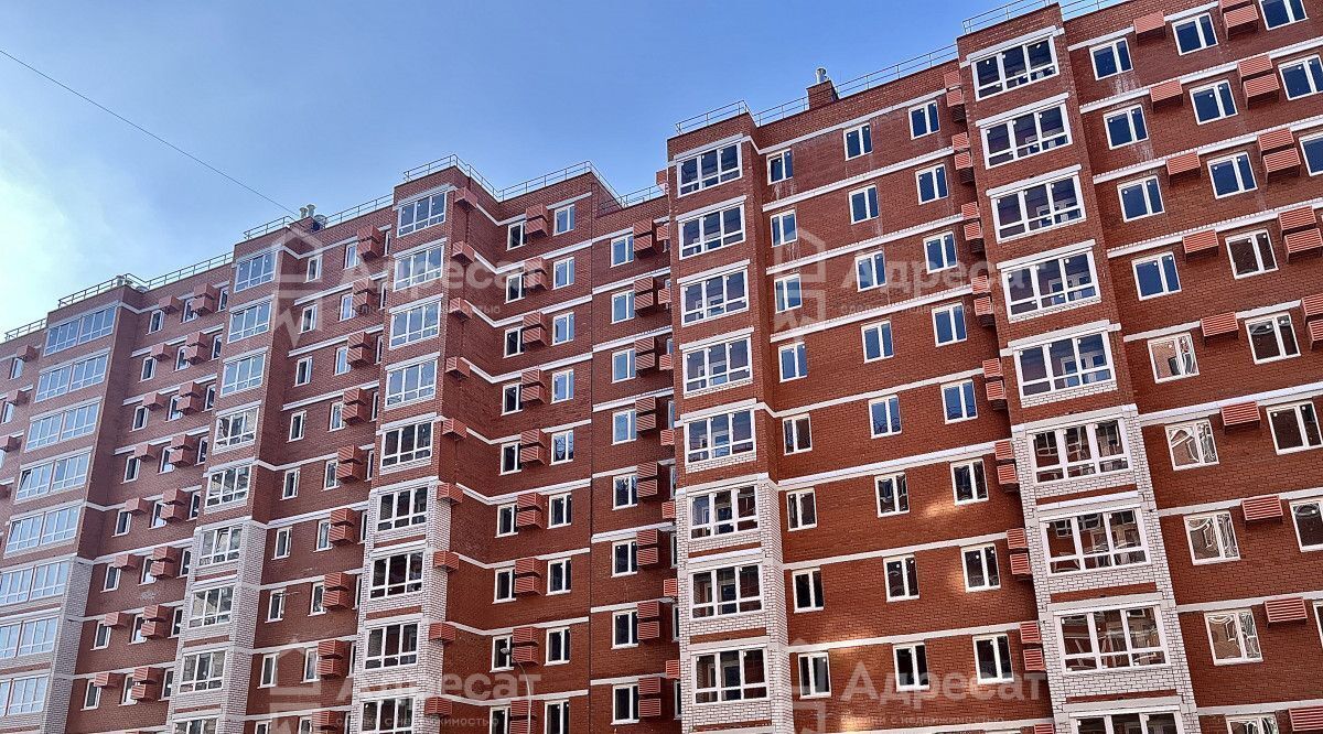 квартира г Волгоград р-н Кировский ул 70-летия Победы 23 фото 13