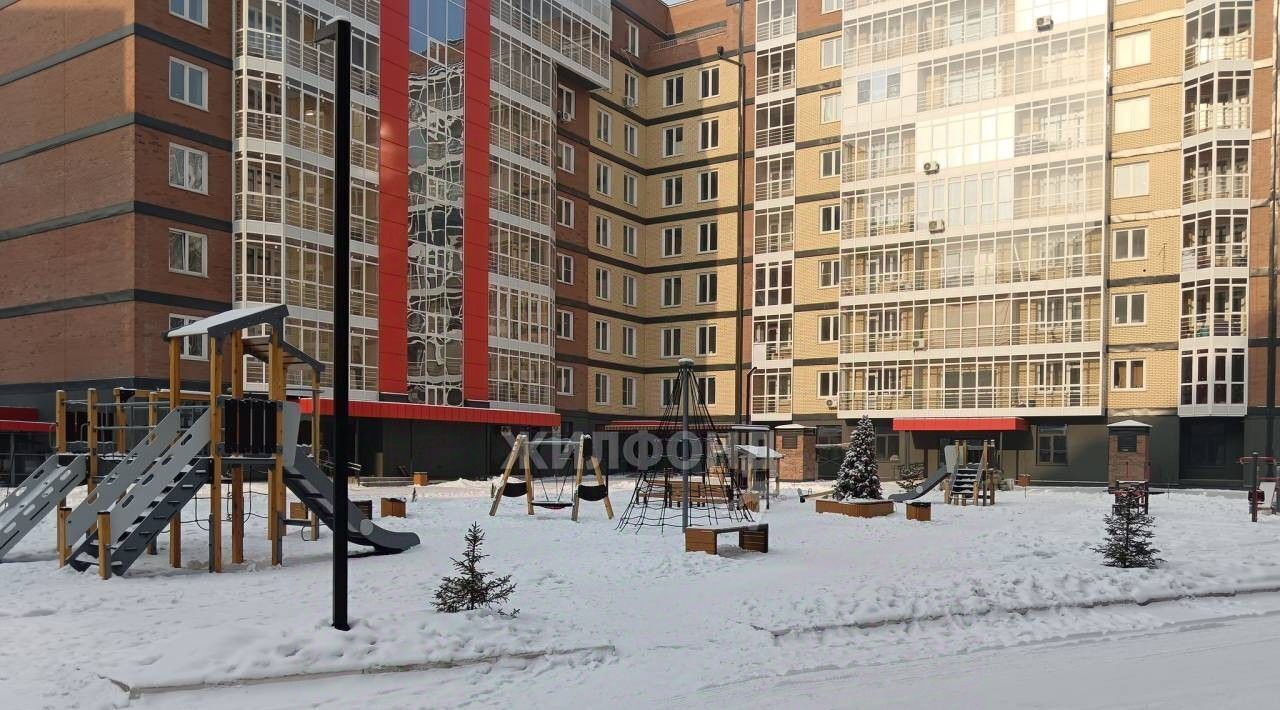 квартира г Абакан ул Арбан 2к/2 фото 13