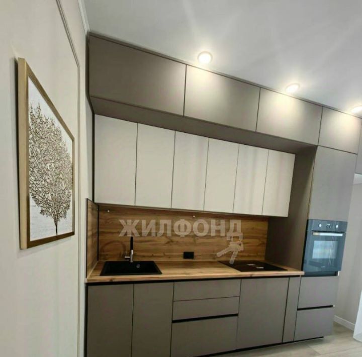 квартира г Абакан ул Генерала Тихонова 8/2 фото 18