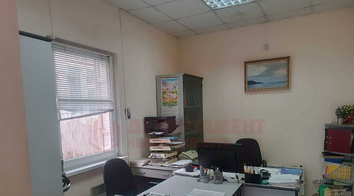 офис г Астрахань р-н Советский ул Боевая 132к/2 фото 16