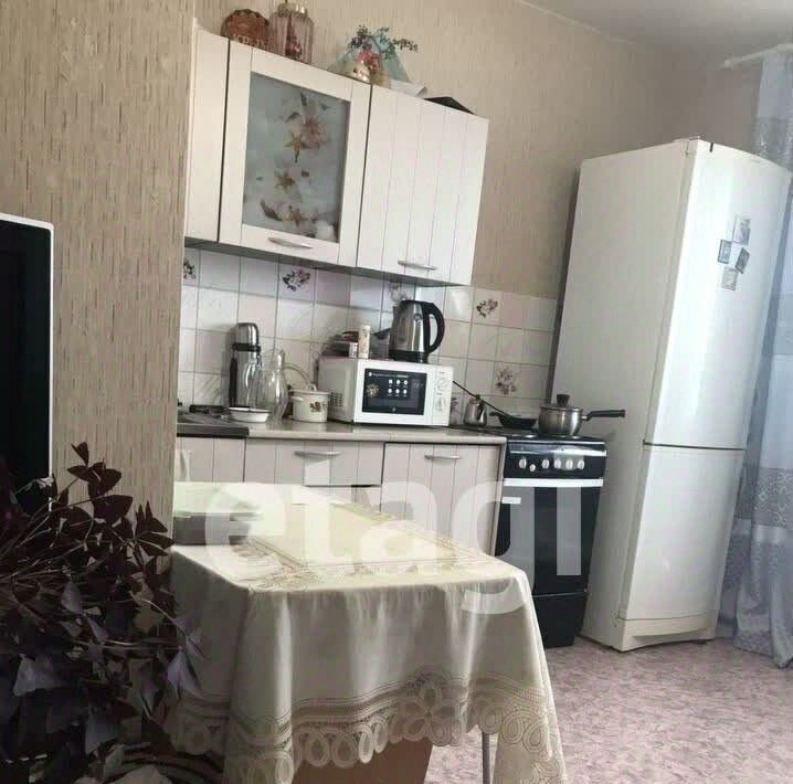 квартира г Красноярск р-н Центральный ул Караульная 82 фото 2