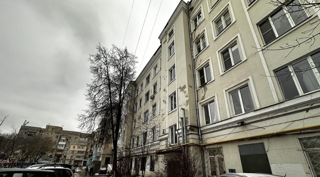 квартира г Нижний Новгород Ленинская ул Октябрьской Революции 72 фото 1