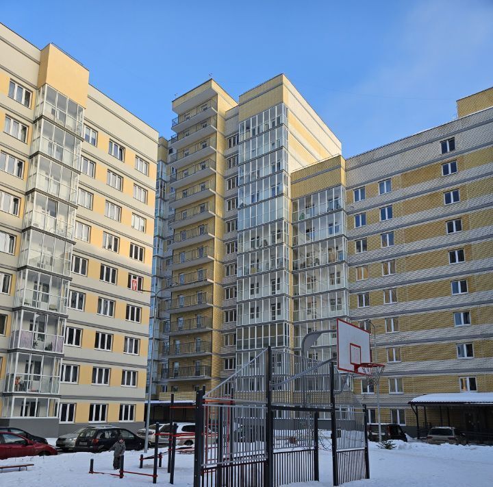 квартира г Пермь р-н Дзержинский ул Углеуральская 25 фото 12