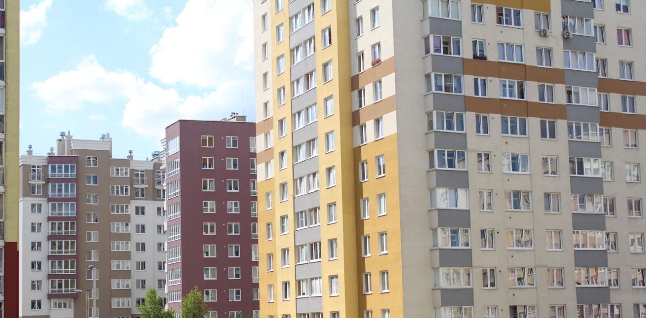 квартира г Калининград р-н Ленинградский ул Беловежская 7 фото 1