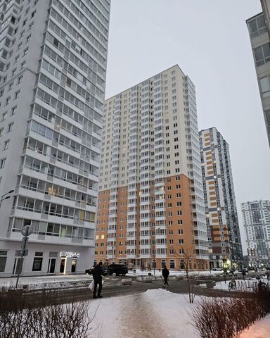 метро Проспект Просвещения ш Суздальское 22к/3 округ Коломяги фото