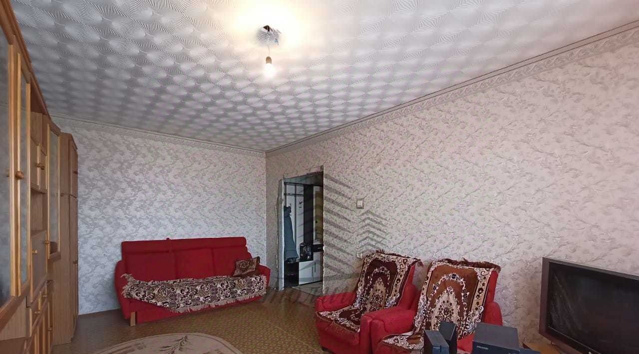 квартира г Старый Оскол ул Крутикова 17 фото 4