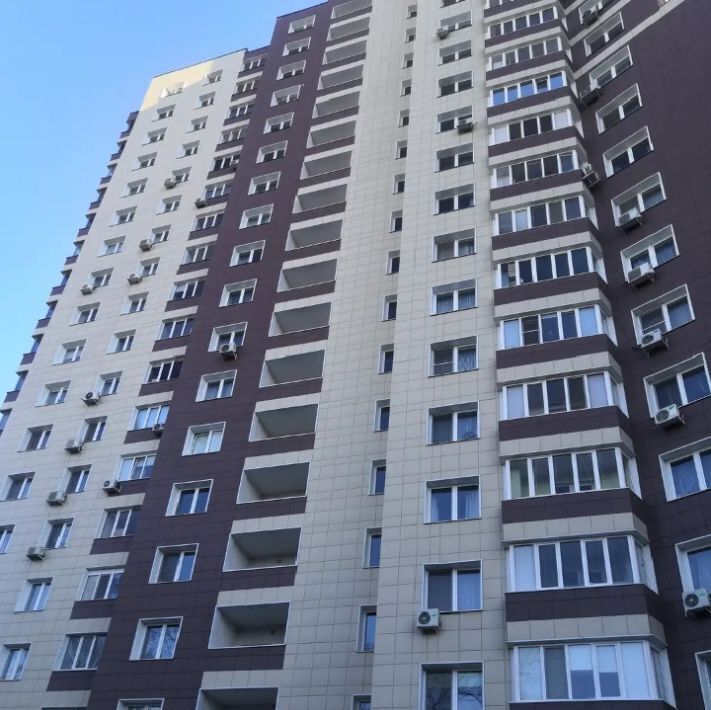 квартира г Уфа р-н Октябрьский ул Комсомольская 111 фото 1