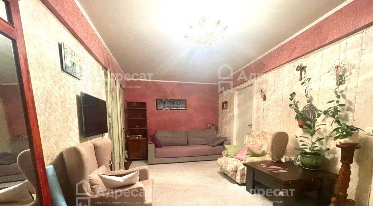квартира г Волгоград р-н Тракторозаводский ул Гороховцев 22 фото 4