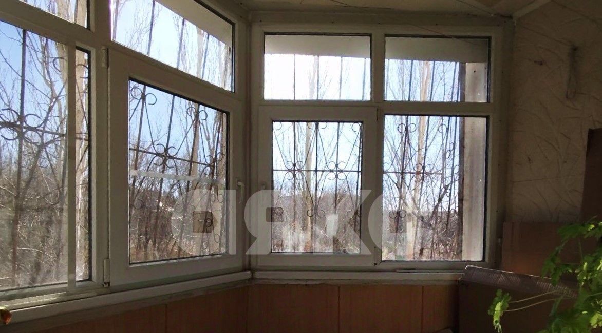 квартира г Волгоград р-н Дзержинский ул Нарвская 8 фото 20