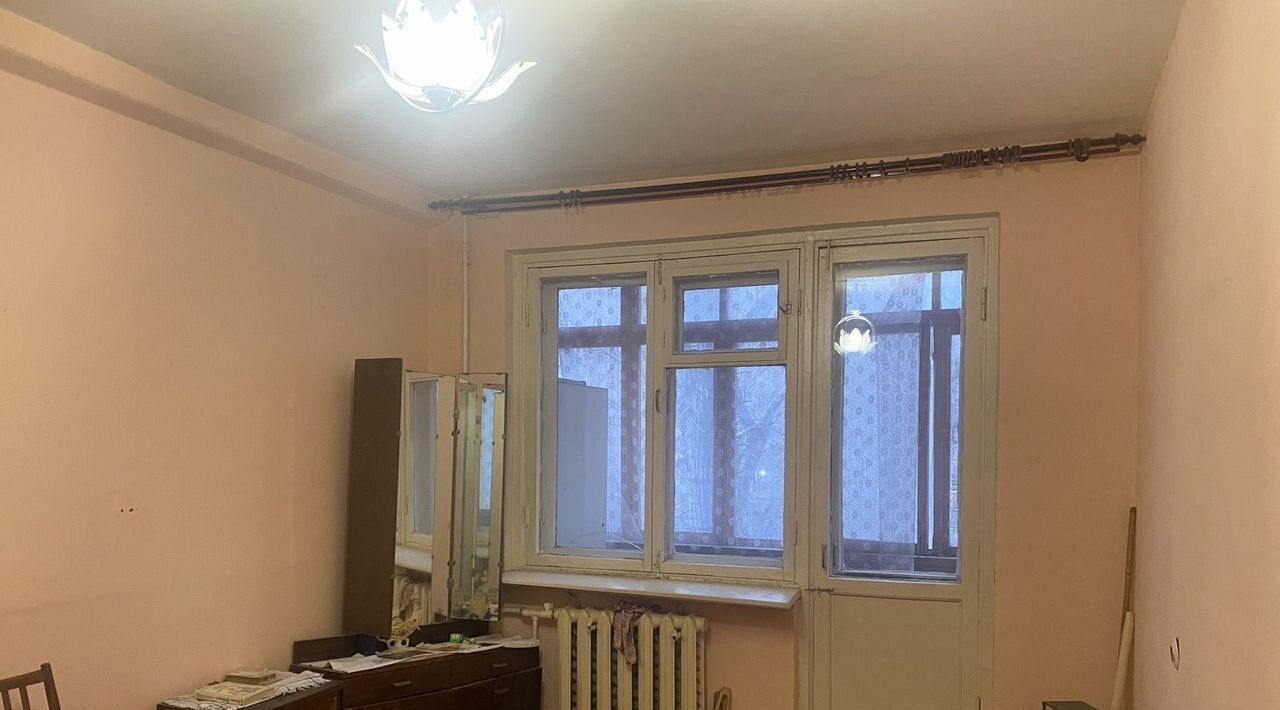 квартира г Саратов р-н Ленинский ул им Лебедева-Кумача В.И. 84а фото 2