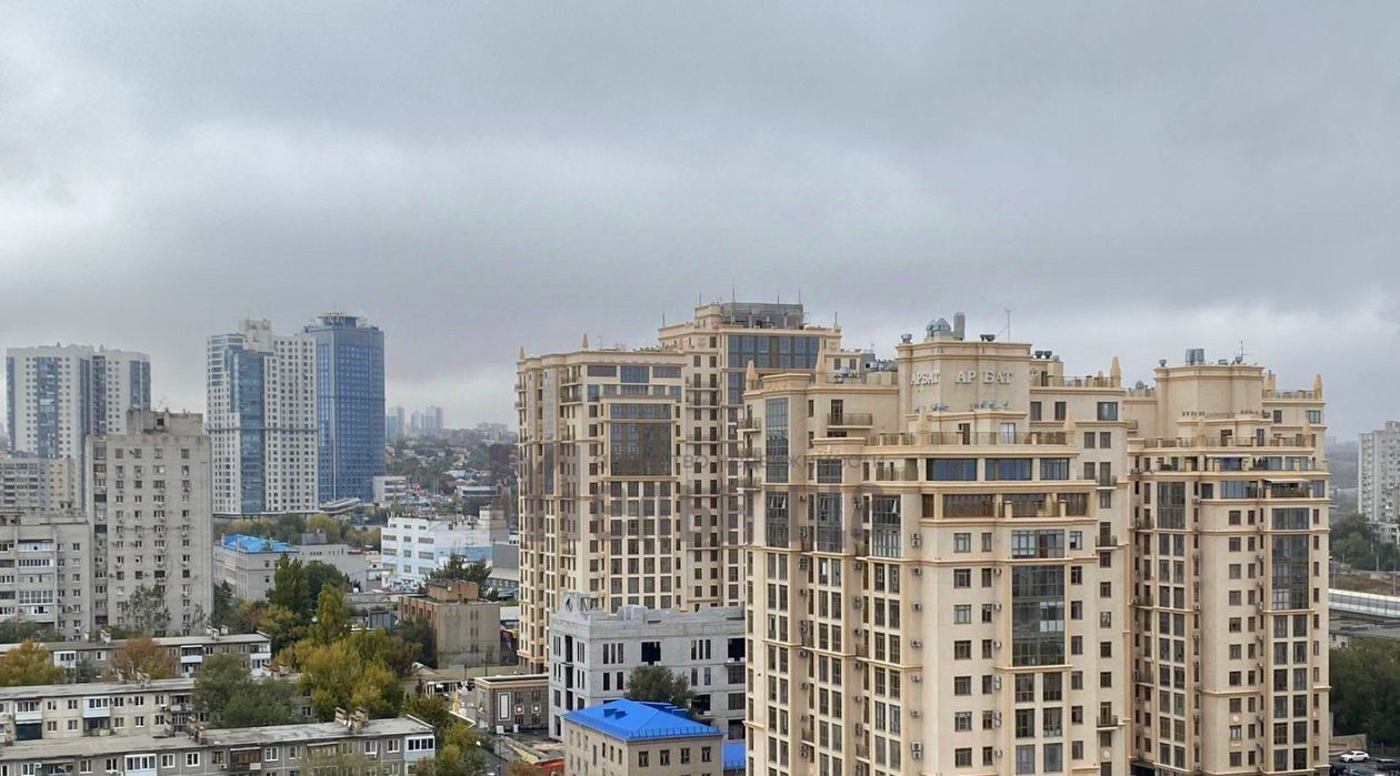 квартира г Волгоград р-н Центральный ул Бакинская 6 фото 1
