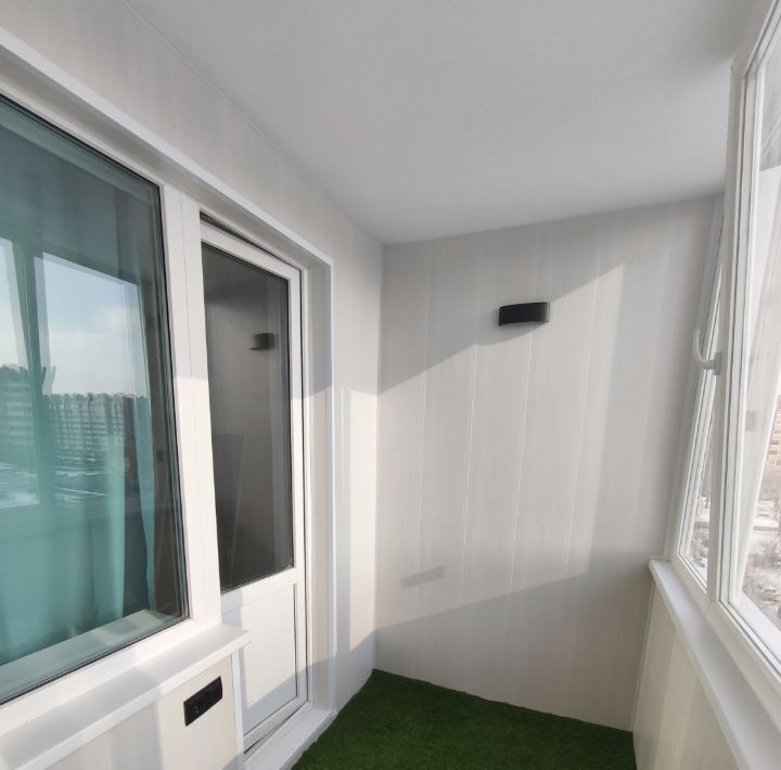 квартира г Тольятти р-н Автозаводский ул Автостроителей 25 фото 14
