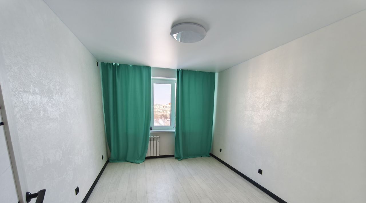 квартира г Тольятти р-н Автозаводский ул Автостроителей 25 фото 15